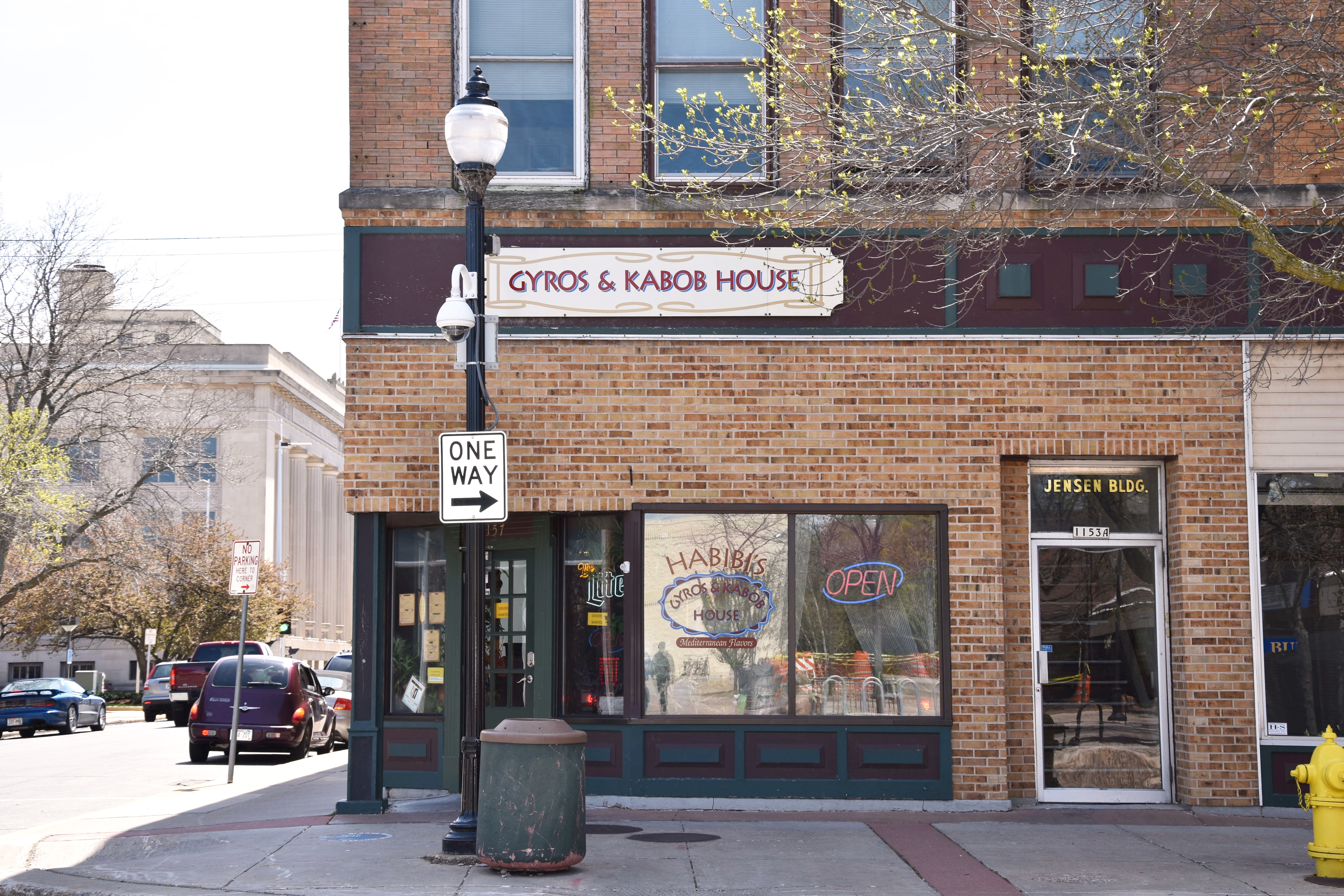 Habibi's Gyros